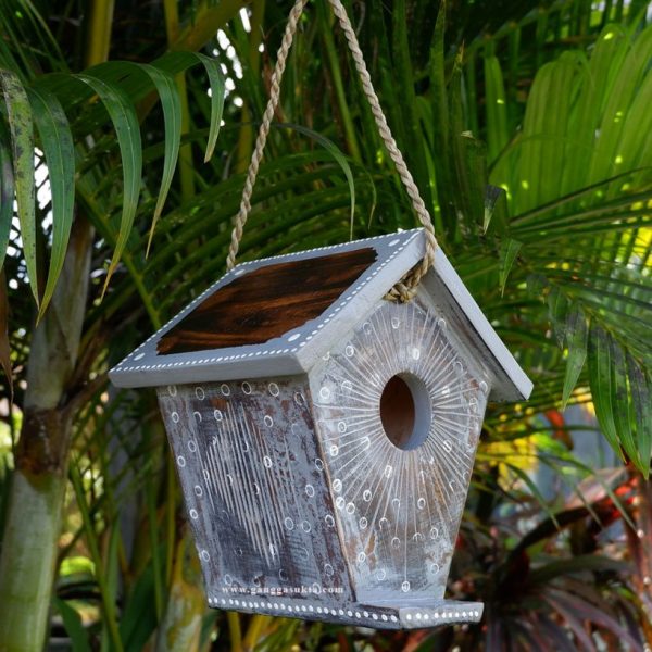 Wooden Birdhouse with Painting Eco-Friendly Wood for Hanging Garden Decorative
